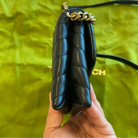 TORI BURCH Kira Chevron Wallet With Gold Chain - Picture 6 of 16